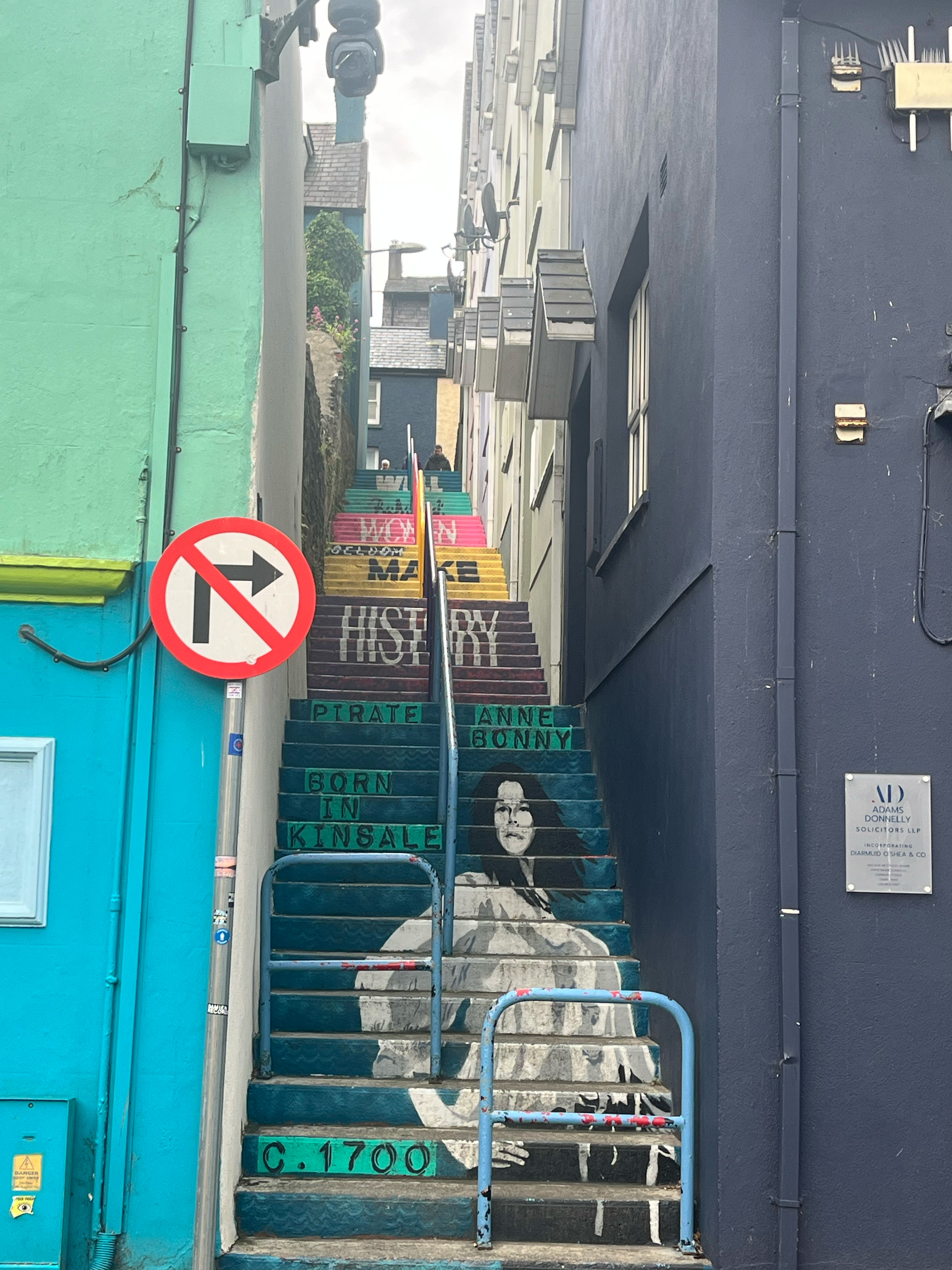 Steps through Kinsale
