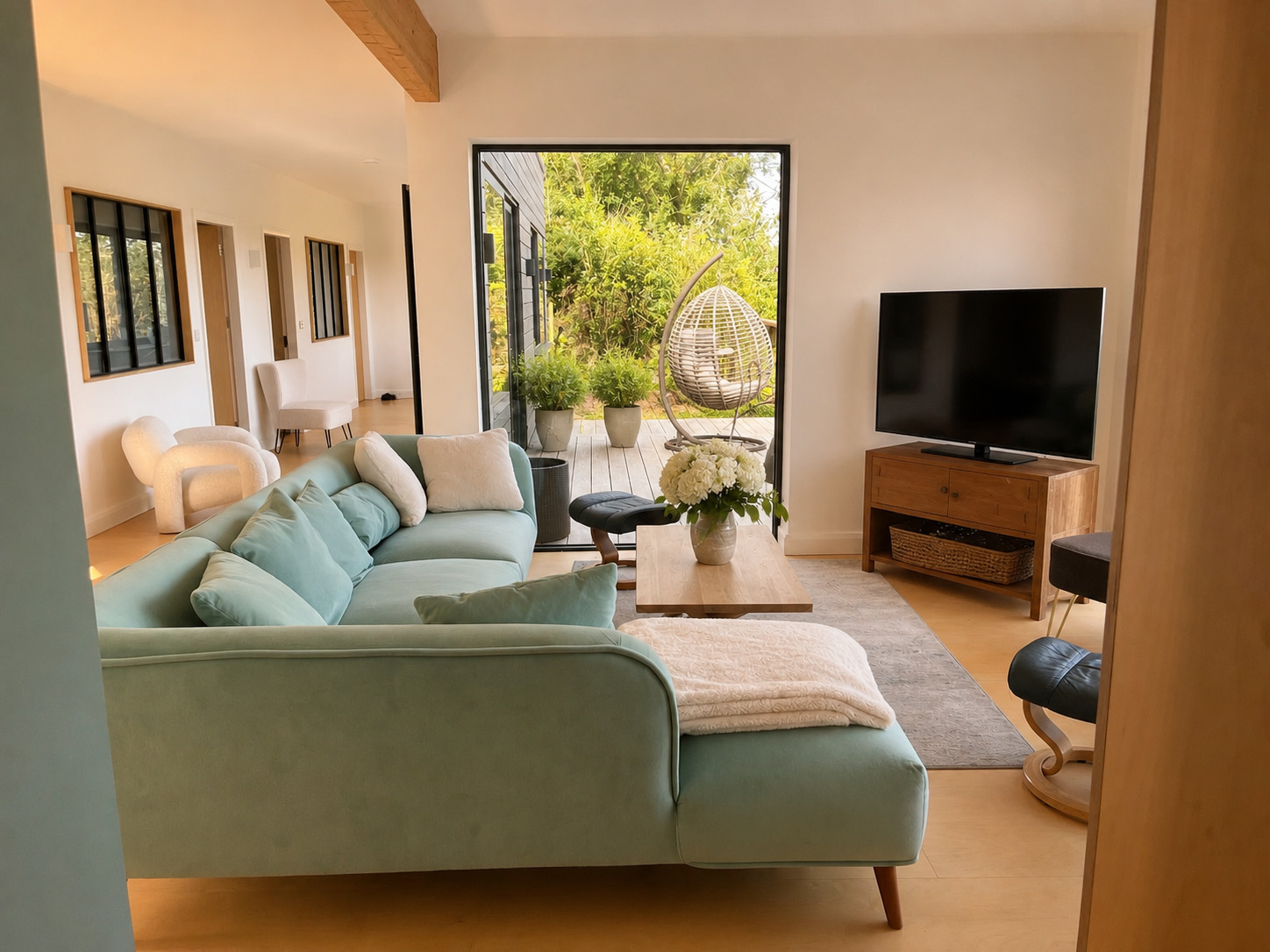 Cosy lounge